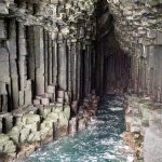 Staffa-Fingals-Cave-innen